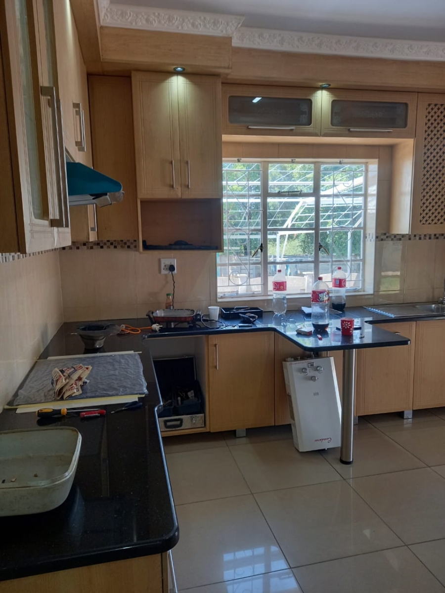 4 Bedroom Property for Sale in Collerville North West